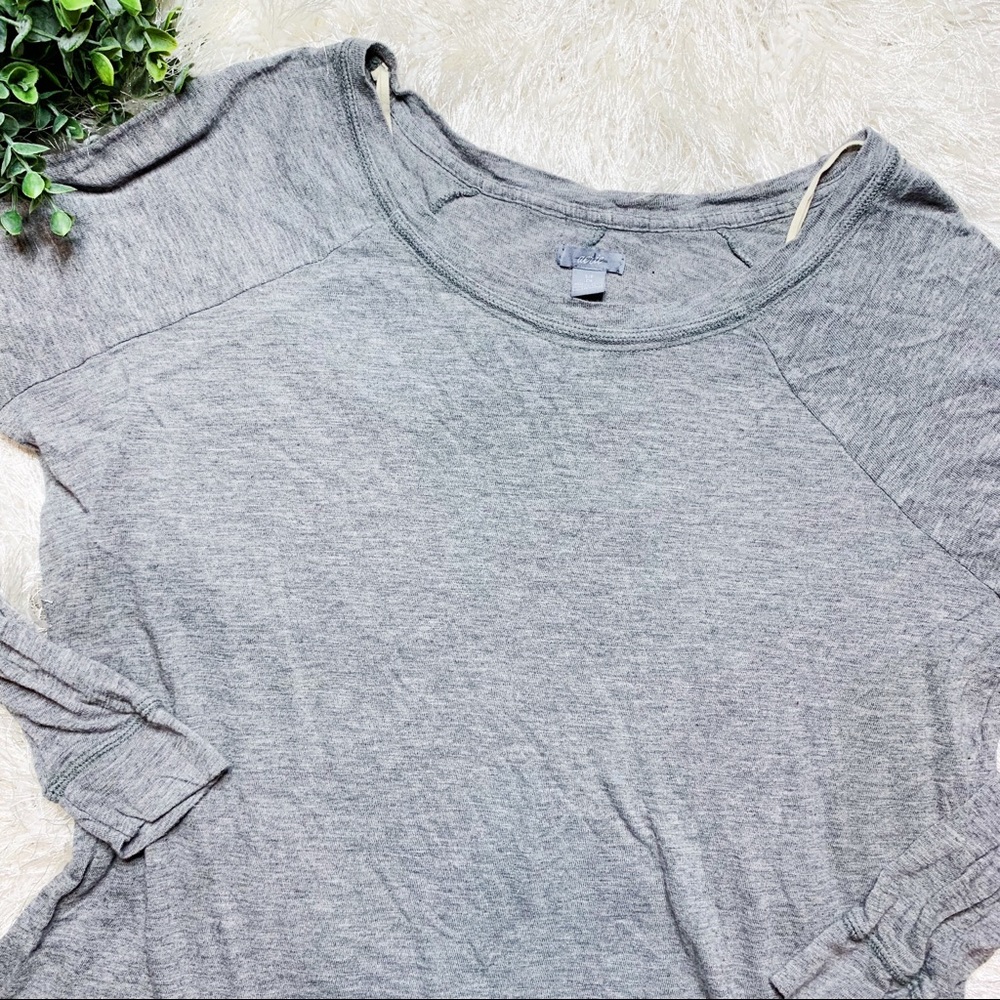 Aerie gray long sleeve tee - Picture 1 of 4